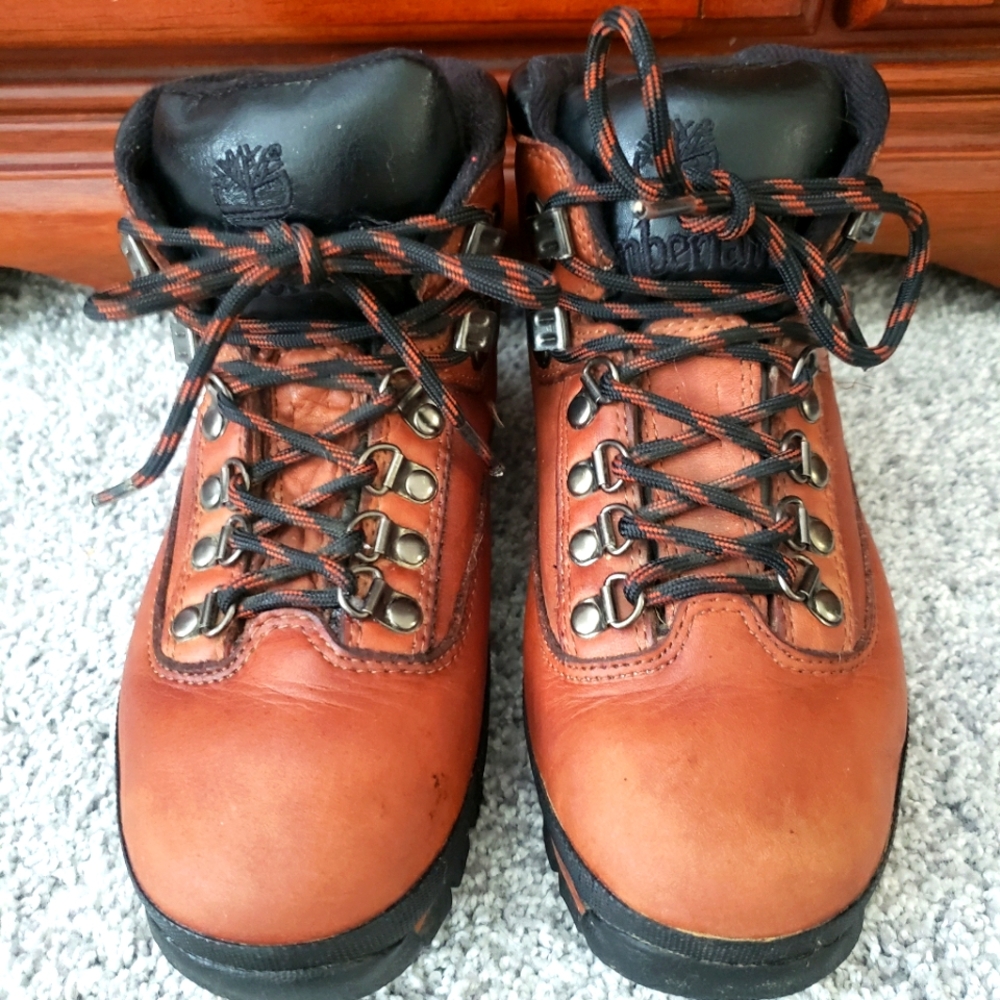 Wmns 6.5 timberland boots like new